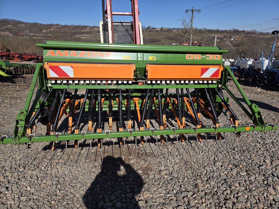Semanatoare Paioase Amazone  D9-30 Special
