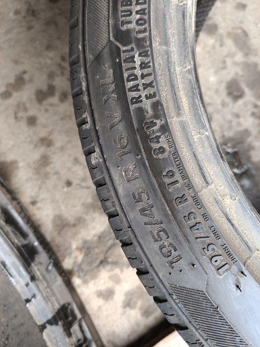 Летни гуми -2022г./40с.-16цола-195/45-1бр.-60лв."BARUM"