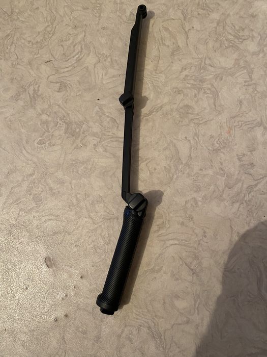 Продам сэлфи палку новая!!! Для гоупро можно  использовать для телеф..