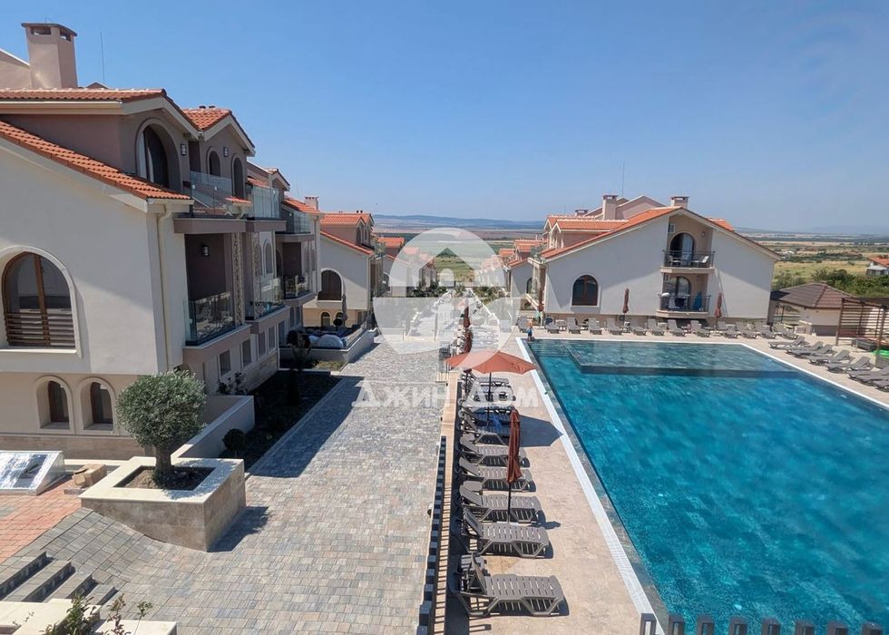 Продава се Двустаен апартамент в с. Кошарица, Област Бургас - 56 кв.м за 774 €/кв.м - Снимка #9