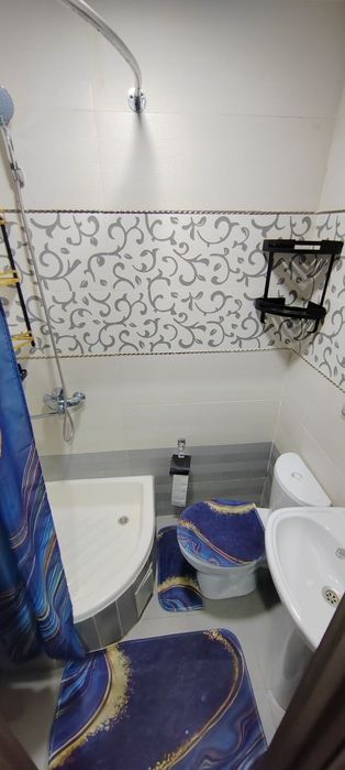 Метро Хамза (Новза), уютная 1 комнатная квартира с ремонтом меб и тех