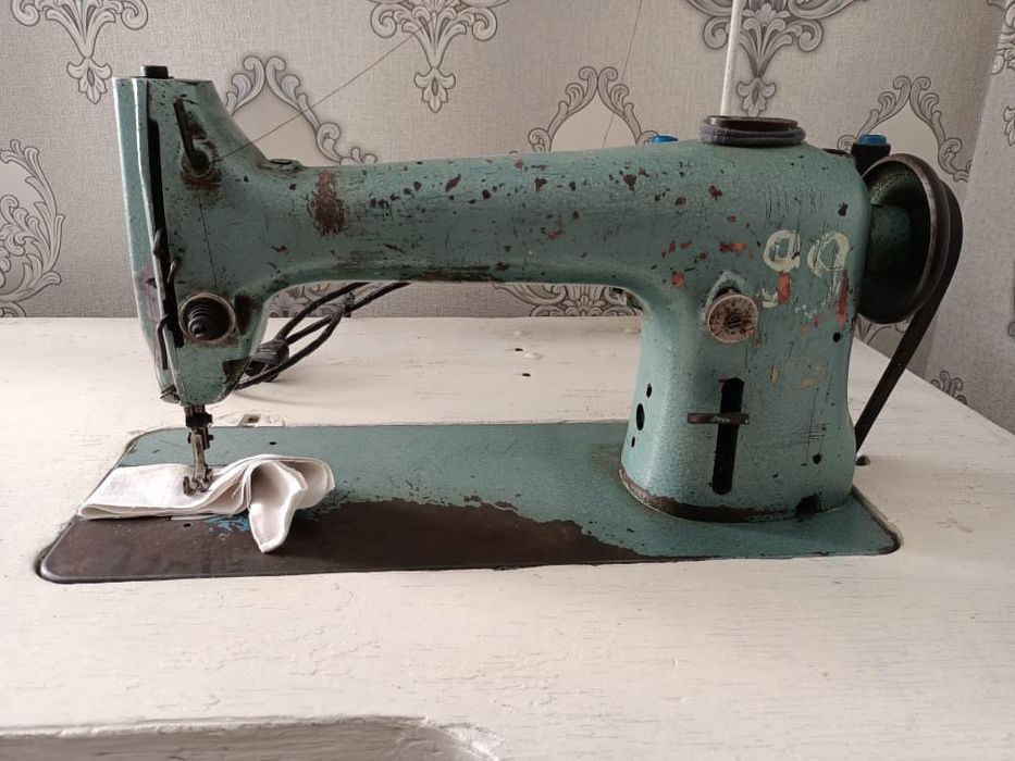Швейная машинка + оверлог