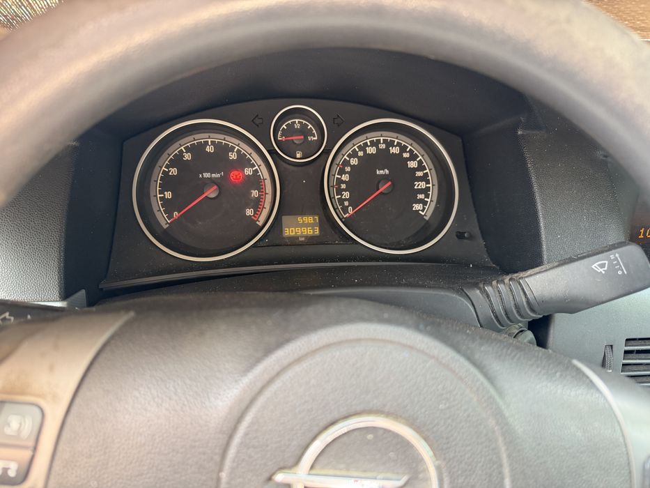 Opel Astra H.