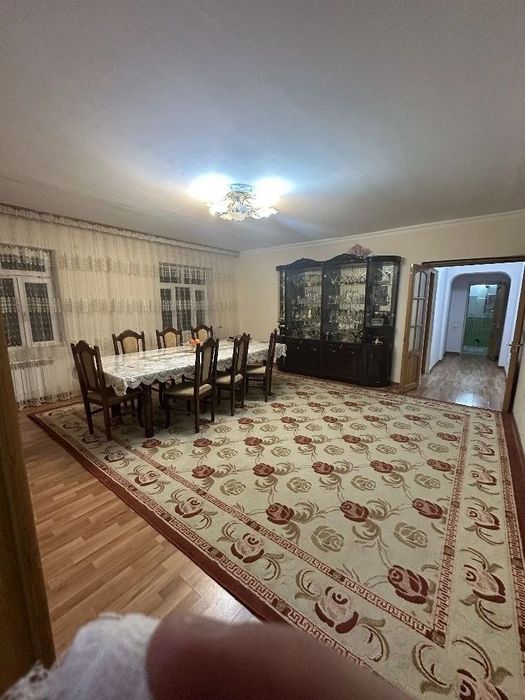 5 комнатная  квартира есть терраса(балкон)-103кв.  2санузель общий 280
