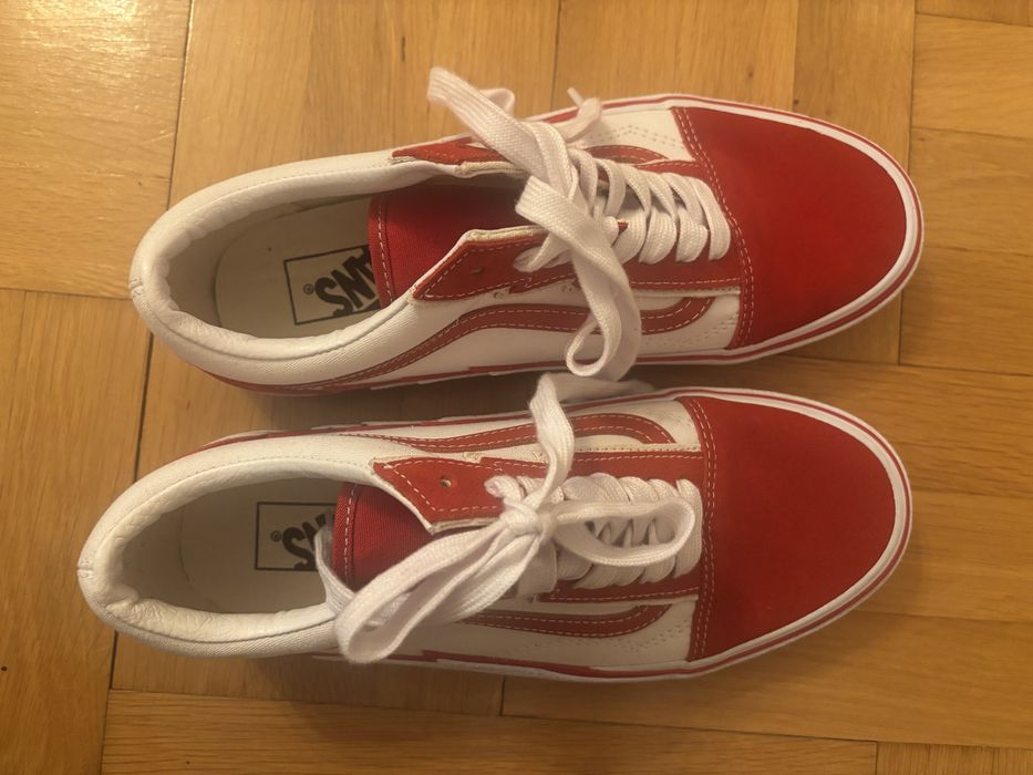 Скейт обувки Vans