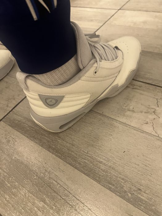Adidasi Jordan originali