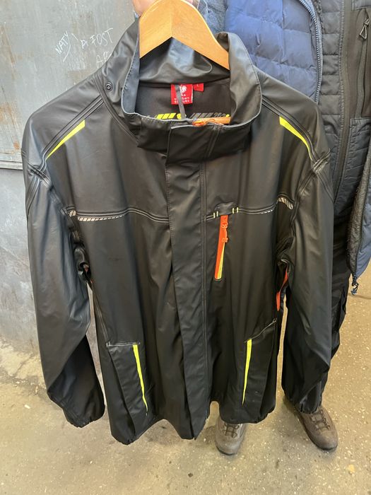 Vand jacheta ploaie Engelbert strauss model 2020 marimea L