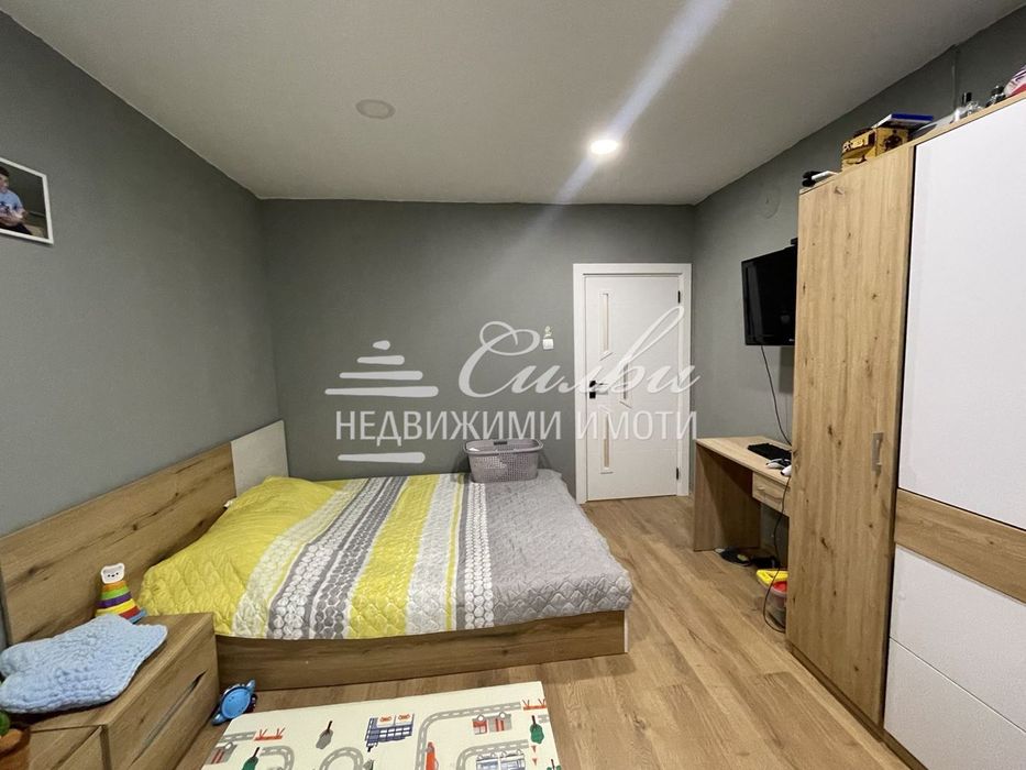 Четиристаен ТУХЛЕН апартамент с ГАРАЖ - кв. Херсон!