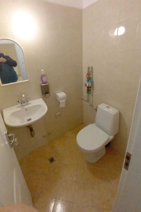 Магазин в тухлена сграда в кв. Павлово