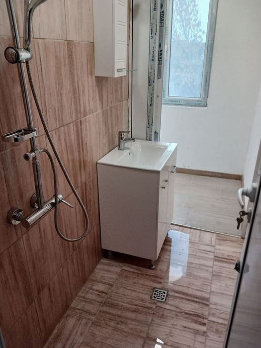 Продава се Тристаен апартамент в София, Толстой - 61 кв.м за 1800 €/кв.м - Снимка #6