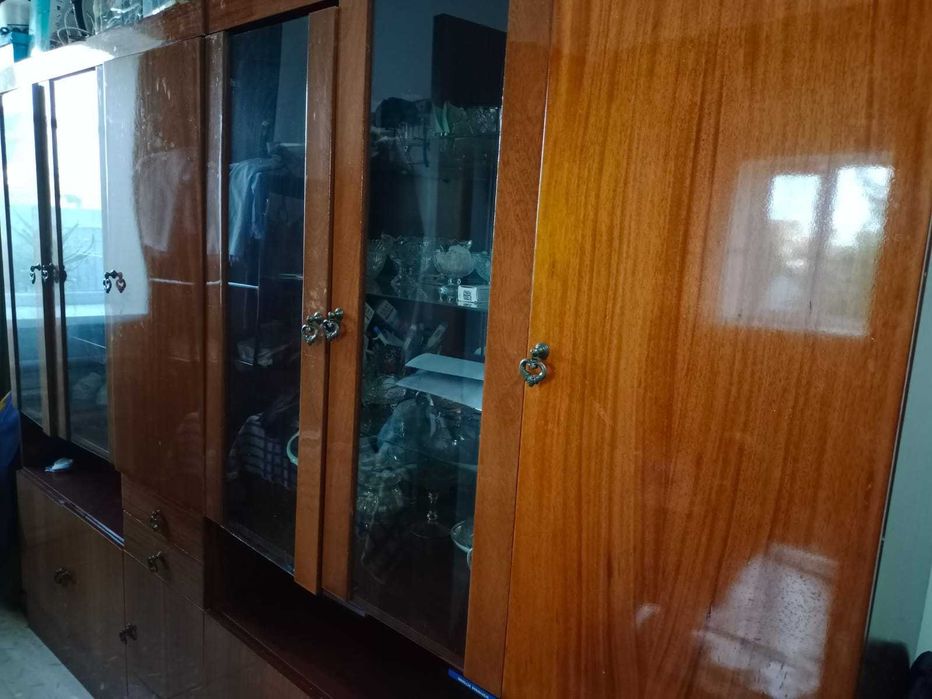 Продам стенка срочно