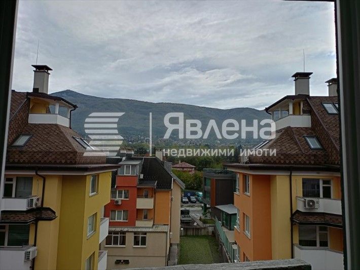 Продава се Тристаен апартамент в София, Манастирски ливади - 136 кв.м за 1898 €/кв.м - Снимка #3