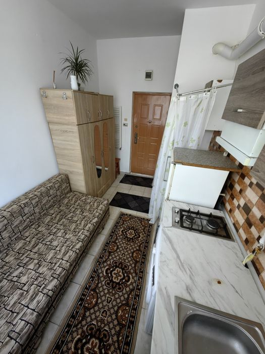 Camera 10m2 de inchiriat