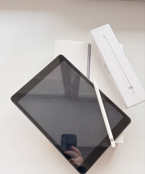 Apple iPad 9 поколения
