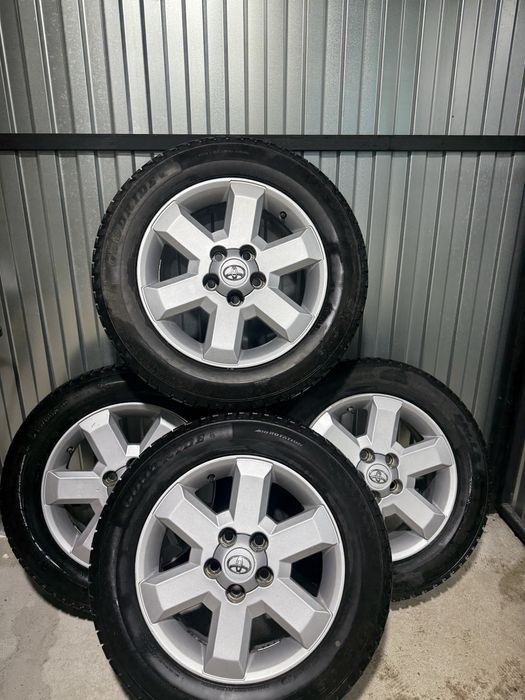 Продам титанка 215/60/R16