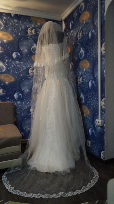 Продам свадебное платье