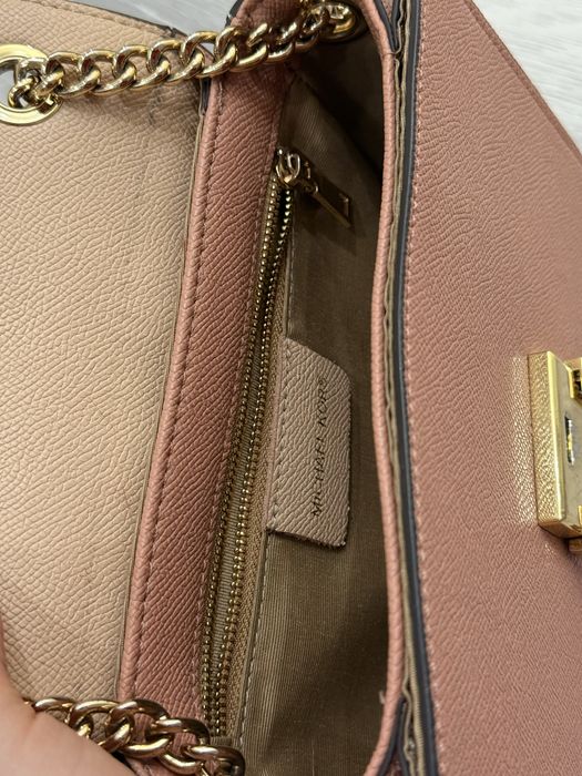 Сумка за 7000.