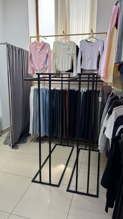Продам вещевые стойки