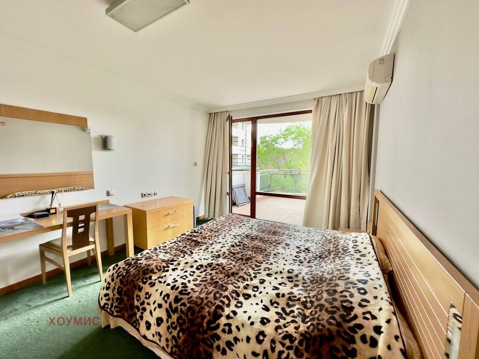 Продава се Тристаен апартамент в с. Равда, Област Бургас - 131 кв.м за 1375 €/кв.м - Снимка #2