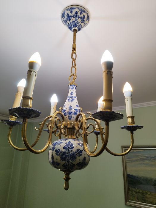 Голландская антикварная люстра Делфт