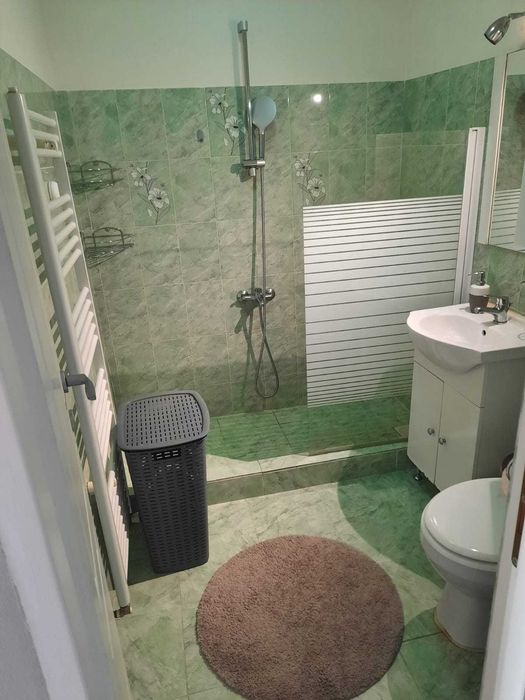 Garsoniera cu parcare, mobilata si utilata str.Tineretului, Floresti