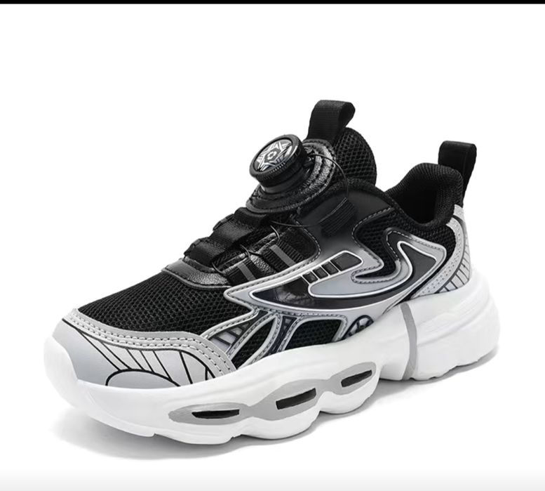 Продам новые детские кроссовки