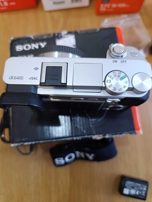 Продаётся Sony A6400