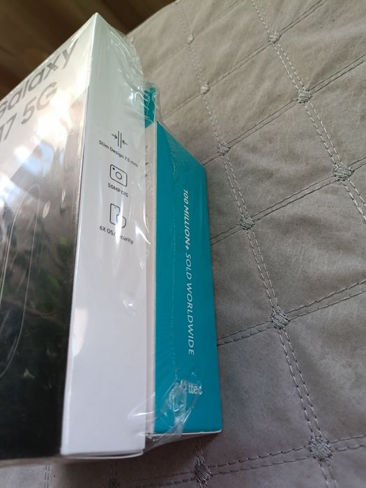 Телефон Samsung Galaxy A17 5G