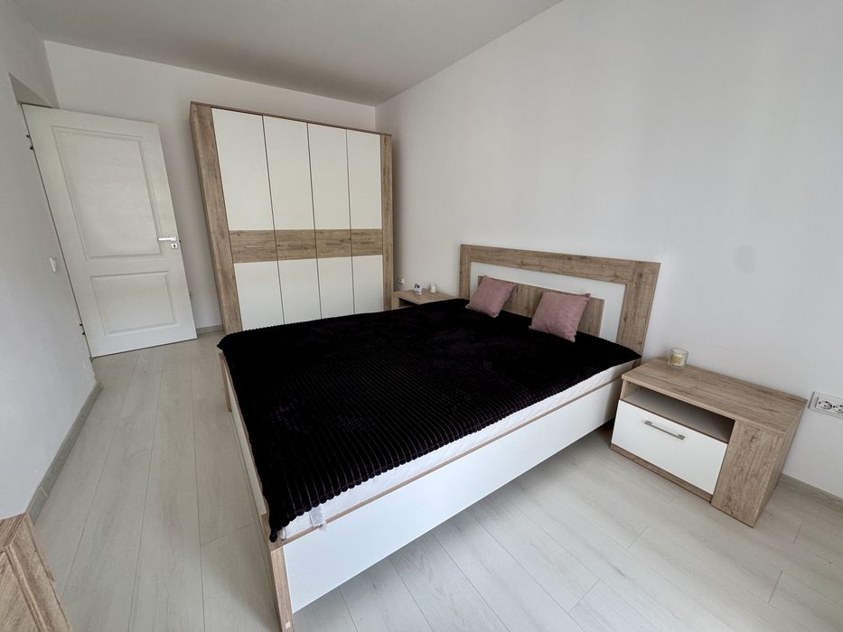 Apartament spatios, 2 camere, Floresti, zona Eroilor
