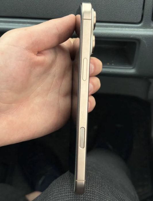 Iphone 16 pro max 94 yomkist