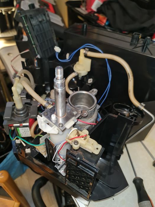 Service espressoare, reparatii aparate cafea, expresoare Krups Saeco