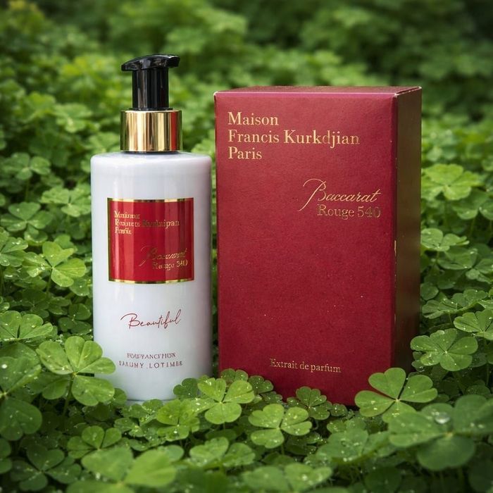 Set dama parfum +lotiune