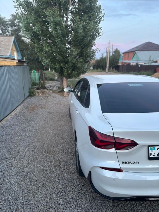 Chevrolet Monza 2023 года