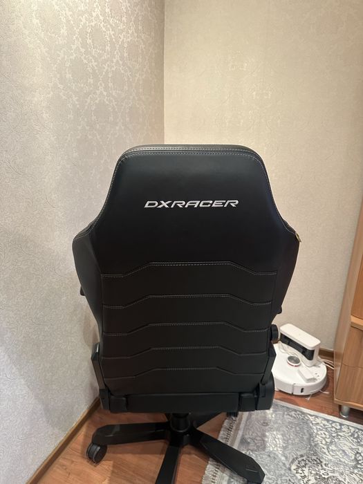 Игровое кресло DX Racer Master