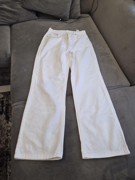 Нов бял дамски панталон!