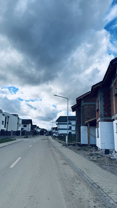 Teren Intravilan in Selimbar constructie case cu Puz