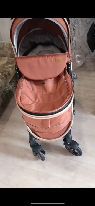 Продам детскую коляску