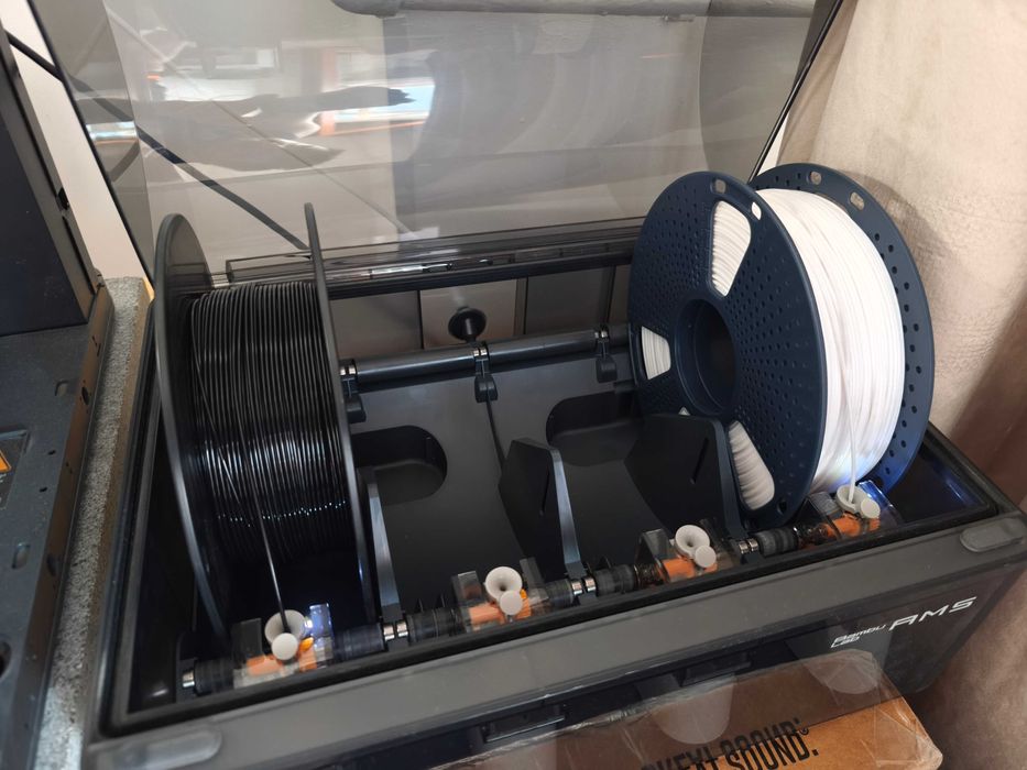 Imprimanta 3D Bambu Lab P1P + Bambu Lab Automatic Material System(AMS)