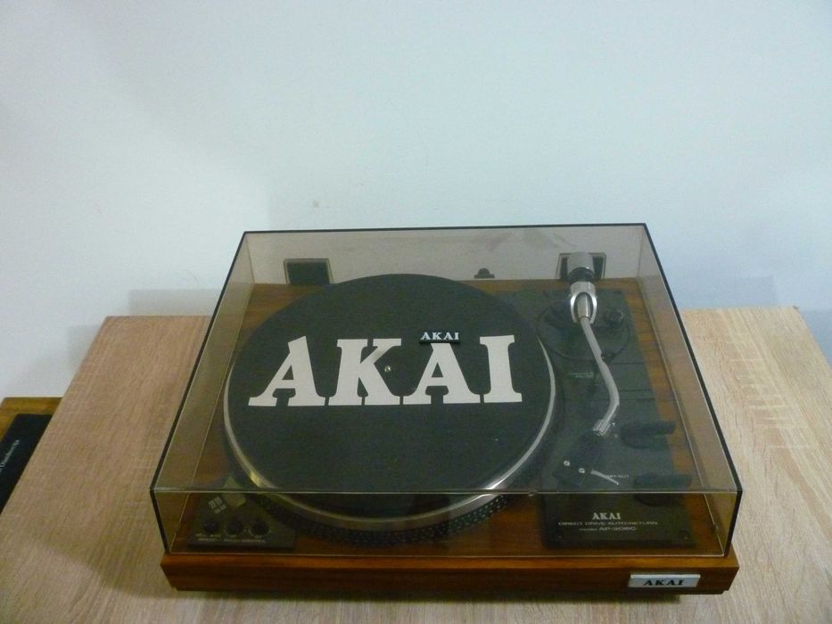 nou !  pick-up   akai    ap-206c