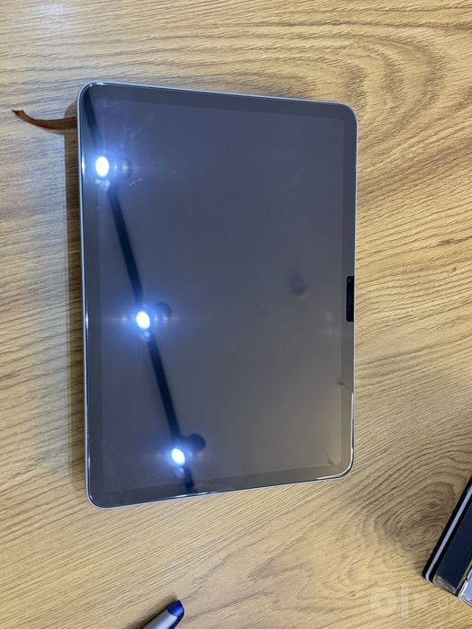 Продаю новый ipad air m4
