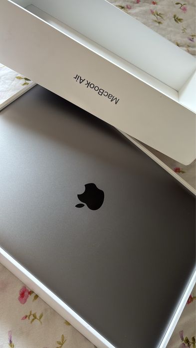Ноутбук Apple MacBook Air 13 (2020)