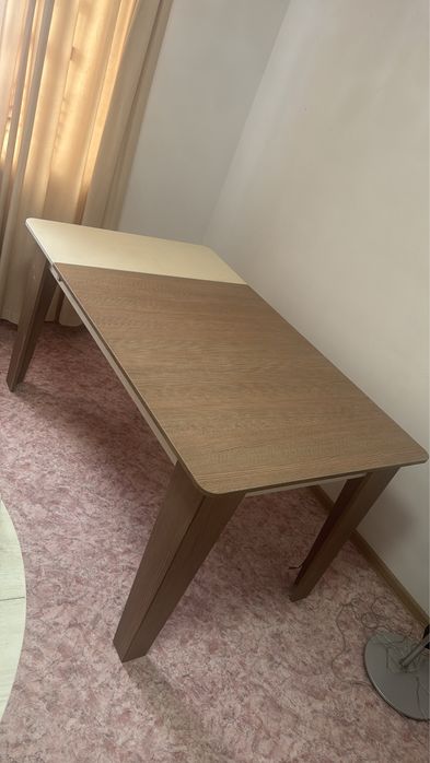 Продам раздвижной стол