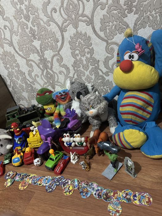 Продаются игрушки