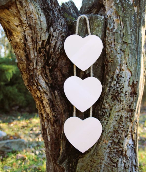 Ръчно изработеви дървени изделия с пирография