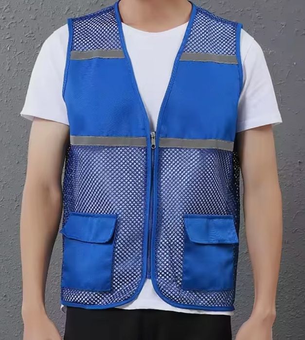 Жилеты летние с логотипом для всех профессий