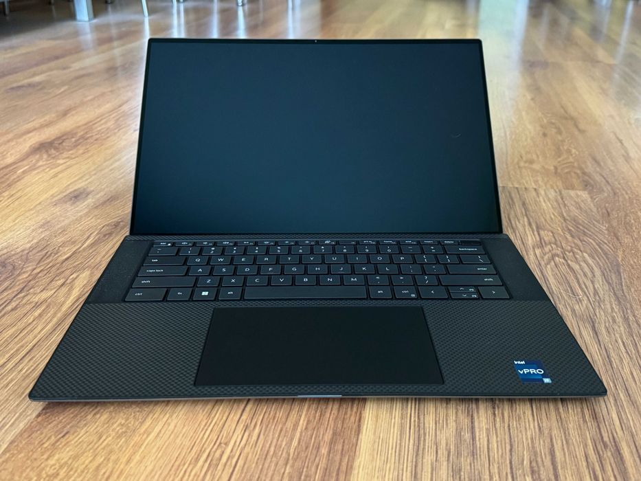 15.6' 4K i9-12900H DELL Precision 5570 32GB DDR5/512GB/RTX A2000 8GB