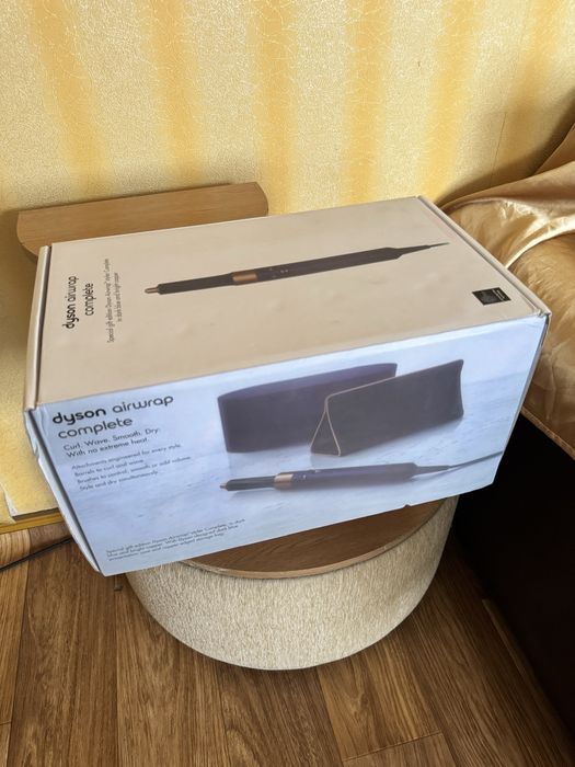 Дайсон стайлер новый