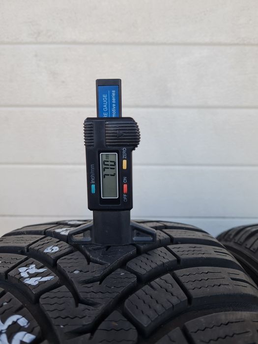 Зимни гуми 2 броя FALKEN EuroWinter HS01 205 55 R17 дот 3220
