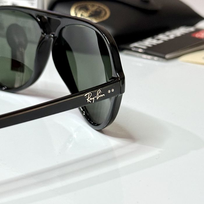 Ochelari de soare Ray-Ban Cats5000 (RB4125)