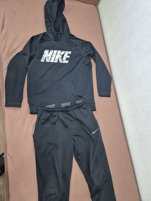 Nike двойка М размер